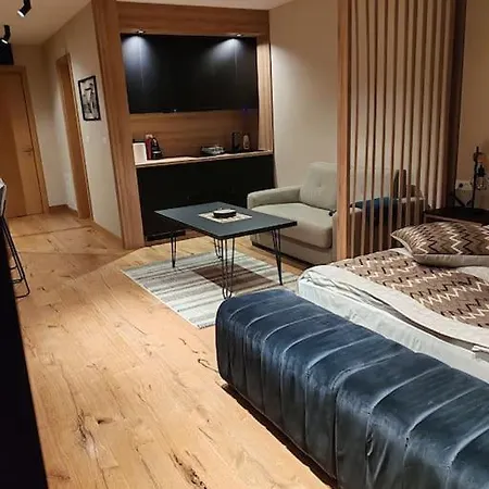 D346 U Sklopu Vucko 4*